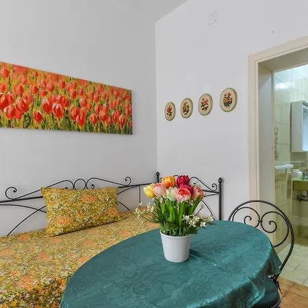 Capoliveri: Lorena 4 * Каполивери